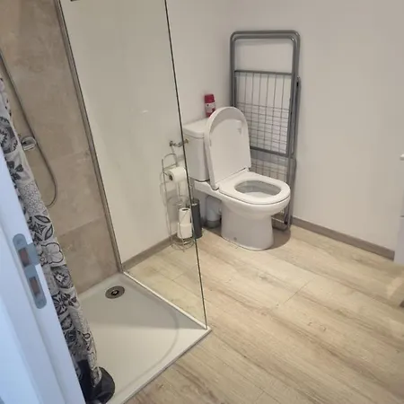 Sejour , Cure Au 1er Etage 2 Nuits Minimum Cransac