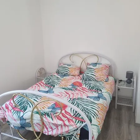 Apartamento , Cure Au 1er étage 2 Nuits Minimum Cransac